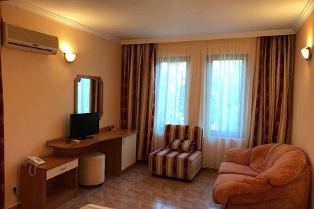 Oleander House And Tennis Club - 28