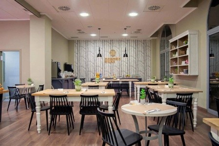 Španielsko Valencia Dwo Valencia By Checkin 4 dňový pobyt Raňajky Letecky Letisko: Viedeň October 2026 (19/10/26-22/10/26)