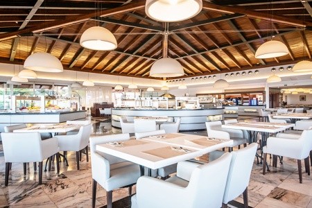 Španielsko Mallorca Blau Colonia Sant Jordi Resort 14 dňový pobyt Polpenzia Letecky Letisko: Praha July 2026 ( 7/07/26-20/07/26)