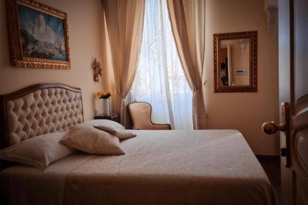 B&B Joan's Heritage - 4