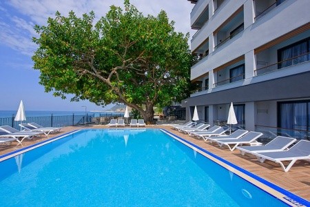 Floria Beach - 3