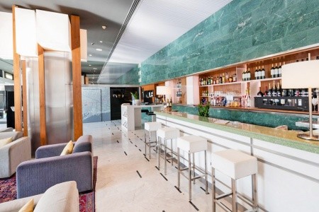 Španielsko Barcelona Aparthotel Atenea Barcelona 4 dňový pobyt Raňajky Letecky Letisko: Praha August 2026 (22/08/26-25/08/26)
