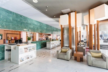 Španielsko Barcelona Aparthotel Atenea Barcelona 4 dňový pobyt Raňajky Letecky Letisko: Praha August 2026 (22/08/26-25/08/26)
