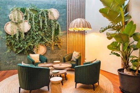 Španielsko Barcelona Aparthotel Atenea Barcelona 4 dňový pobyt Raňajky Letecky Letisko: Praha August 2026 (22/08/26-25/08/26)