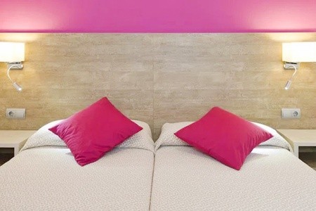 Španielsko Barcelona Aparthotel Atenea Barcelona 4 dňový pobyt Raňajky Letecky Letisko: Praha August 2026 (22/08/26-25/08/26)