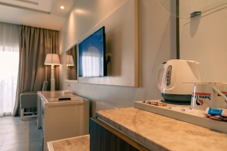 Egypt Hurghada Sunny Days El Palacio Resort & Spa 7 dňový pobyt All Inclusive Letecky Letisko: Viedeň July 2026 ( 8/07/26-14/07/26)