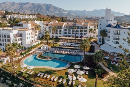 La Zambra Resort