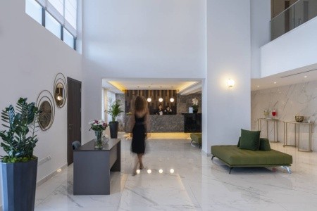 Leonardo Crystal Cove & Spa By The Sea - 9