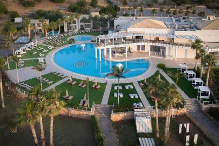 The Noverian Scenic Crete Hilltop Villa Resort & Spa - 4