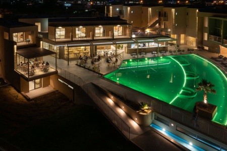 Grécko Kréta Ventale Island Breeze Resort 11 dňový pobyt Raňajky Letecky Letisko: Viedeň September 2026 (11/09/26-21/09/26)
