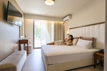 Secret Paradise (Nea Kalikratia) - 42