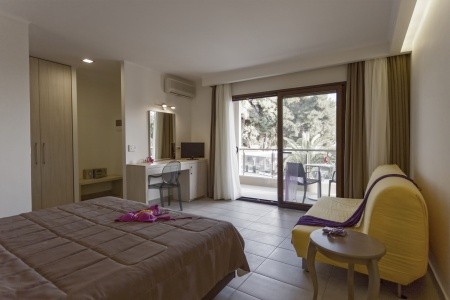 Lagomandra Beach - 15