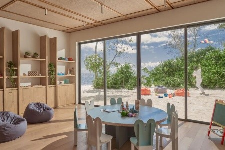 Maldivy  Alila Kothaifaru 13 dňový pobyt Raňajky Letecky Letisko: Praha May 2026 (23/05/26- 4/06/26)