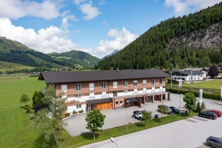 Rakúsko Tirolsko Fairhotel Hochfilzen (Hochfilzen) 5 dňový pobyt Raňajky Vlastná November 2026 (25/11/26-29/11/26)