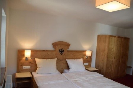 Rakúsko Tirolsko Gasthof Brixnerwirt & Nebenhaus Freidhof (Brixen Im Thale) 5 dňový pobyt Polpenzia Vlastná October 2026 ( 7/10/26-11/10/26)