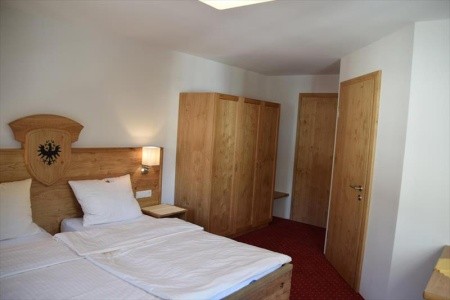 Rakúsko Tirolsko Gasthof Brixnerwirt & Nebenhaus Freidhof (Brixen Im Thale) 5 dňový pobyt Polpenzia Vlastná October 2026 ( 7/10/26-11/10/26)