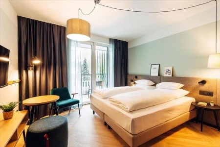 Rakúsko Tirolsko Harry's Home Lienz 5 dňový pobyt Raňajky Vlastná December 2026 (16/12/26-20/12/26)