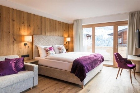 Rakúsko Tirolsko Die Alpbacherin Boutique Hotel 4 dňový pobyt Polpenzia Vlastná August 2026 ( 8/08/26-11/08/26)