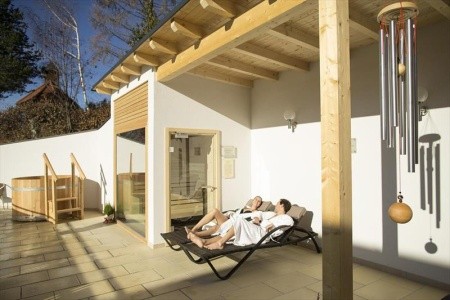 Rakúsko Štajersko Waldhof Muhr Hotel & Restaurant (Pöllau) 5 dňový pobyt Polpenzia Vlastná April 2027 (21/04/27-25/04/27)