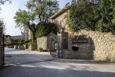 Vila Paradiso (Passignano Sul Trasimeno) - 1