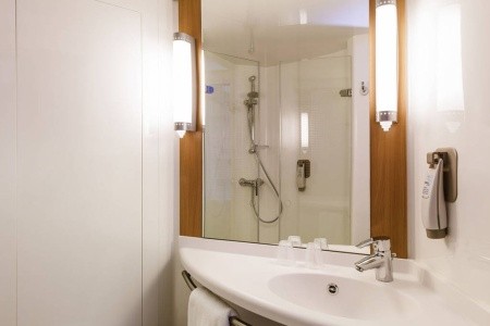 Veľká Británia Edinburgh Ibis Edinburgh Centre South Bridge 4 dňový pobyt Raňajky Letecky Letisko: Praha October 2026 (19/10/26-22/10/26)