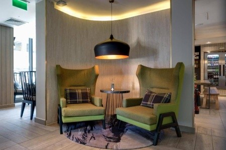 Veľká Británia Edinburgh Hub By Premier Inn Edinburgh Royal Mile 5 dňový pobyt Raňajky Letecky Letisko: Viedeň January 2027 ( 2/01/26- 6/01/27)
