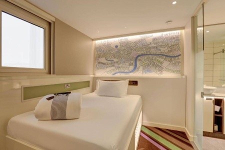 Veľká Británia Edinburgh Hub By Premier Inn Edinburgh Royal Mile 5 dňový pobyt Raňajky Letecky Letisko: Viedeň January 2027 ( 2/01/26- 6/01/27)