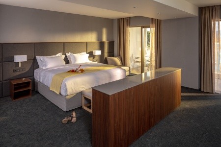 Mount Athos Resort (Ierissos) - 33