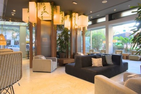 Španielsko Barcelona Aparthotel Atenea Barcelona 4 dňový pobyt Raňajky Letecky Letisko: Praha August 2026 (22/08/26-25/08/26)