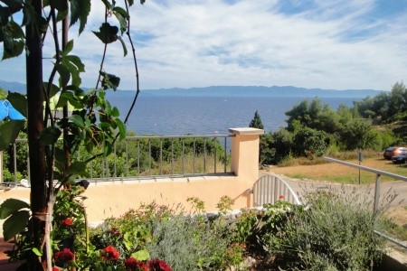 Robinzonáda 3298-3307 - 49