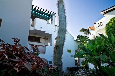 Kanárske ostrovy Tenerife Blue Sea Callao Garden 9 dňový pobyt Polpenzia Letecky Letisko: Budapešť March 2027 ( 9/03/27-17/03/27)