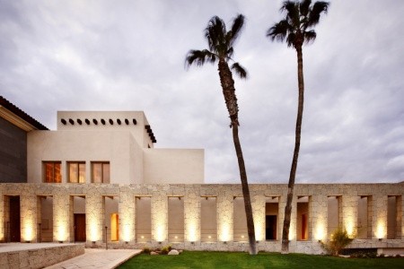 Kanárske ostrovy Tenerife Bahia Del Duque Resort 9 dňový pobyt Raňajky Letecky Letisko: Budapešť December 2026 (11/12/26-19/12/26)