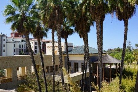 Kanárske ostrovy Tenerife Bahia Del Duque Resort 9 dňový pobyt Raňajky Letecky Letisko: Budapešť December 2026 (11/12/26-19/12/26)