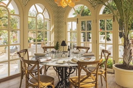 Kanárske ostrovy Tenerife Bahia Del Duque Resort 9 dňový pobyt Raňajky Letecky Letisko: Budapešť December 2026 (11/12/26-19/12/26)