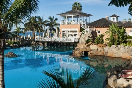 Kanárske ostrovy Tenerife Bahia Del Duque Resort 9 dňový pobyt Raňajky Letecky Letisko: Budapešť December 2026 (11/12/26-19/12/26)