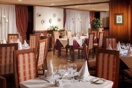 Kanárske ostrovy Tenerife H10 Costa Adeje Palace 9 dňový pobyt Ultra All inclusive Letecky Letisko: Budapešť November 2026 (25/11/26- 3/12/26)