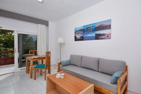 Kanárske ostrovy Tenerife Coral Teide Mar 8 dňový pobyt Raňajky Letecky Letisko: Budapešť November 2026 (28/11/26- 5/12/26)