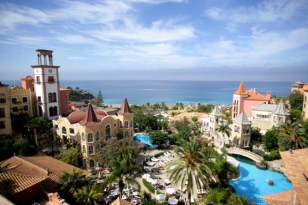 Kanárske ostrovy Tenerife Bahia Del Duque Casas Ducales 9 dňový pobyt Polpenzia Letecky Letisko: Budapešť February 2027 (19/02/27-27/02/27)