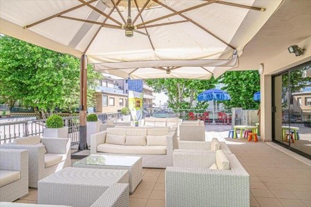 Metropolitan (Bellaria – Igea Marina)