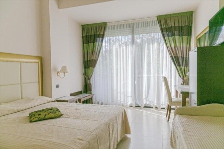 Metropolitan (Bellaria – Igea Marina)