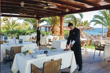 Kanárske ostrovy Tenerife Riu Palace Tenerife 7 dňový pobyt Polpenzia Letecky Letisko: Budapešť January 2027 (21/01/27-27/01/27)