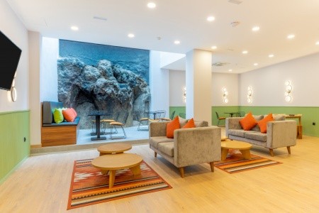 Kanárske ostrovy Tenerife Nopal 8 dňový pobyt Raňajky Letecky Letisko: Viedeň December 2026 ( 5/12/26-12/12/26)