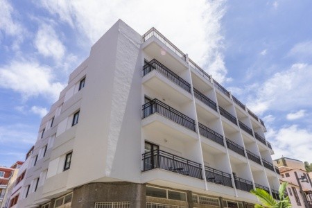 Kanárske ostrovy Tenerife Nopal 8 dňový pobyt Raňajky Letecky Letisko: Viedeň December 2026 ( 5/12/26-12/12/26)