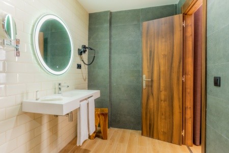 Kanárske ostrovy Tenerife Nopal 8 dňový pobyt Raňajky Letecky Letisko: Viedeň December 2026 ( 5/12/26-12/12/26)
