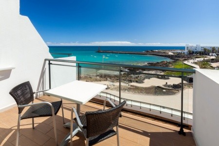 Kanárske ostrovy Lanzarote Thb Lanzarote Beach 5 dňový pobyt Polpenzia Letecky Letisko: Bratislava February 2027 (11/02/27-15/02/27)