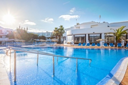 Kanárske ostrovy Lanzarote Thb Lanzarote Beach 5 dňový pobyt Polpenzia Letecky Letisko: Bratislava February 2027 (11/02/27-15/02/27)
