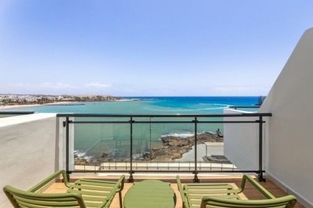 Kanárske ostrovy Lanzarote Thb Lanzarote Beach 5 dňový pobyt Polpenzia Letecky Letisko: Bratislava February 2027 (11/02/27-15/02/27)