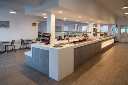 Kanárske ostrovy Lanzarote Ereza Apartamentos Los Hibiscos 8 dňový pobyt Polpenzia Letecky Letisko: Bratislava November 2026 (26/11/26- 3/12/26)