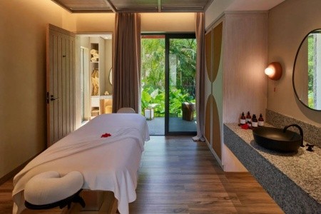 Seychely Mahé Canopy By Hilton Seychelles 13 dňový pobyt Polpenzia Letecky Letisko: Praha November 2026 (11/11/26-23/11/26)