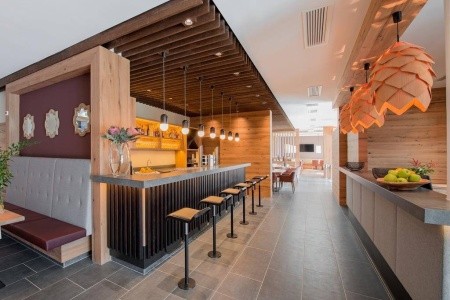 Sonja Alpine Resort - 6